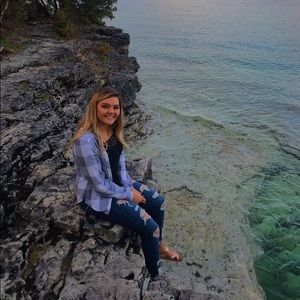 Meet your Posher, Mackenzie